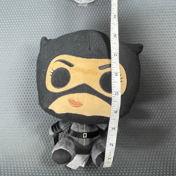 Catwoman Funko Plush The Batman Selina Kyle DC Comics Justice League - Picture 6 of 7